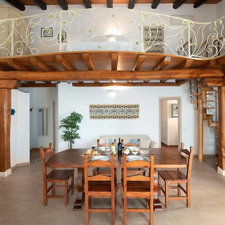 Solaria - Luddui Apartment *